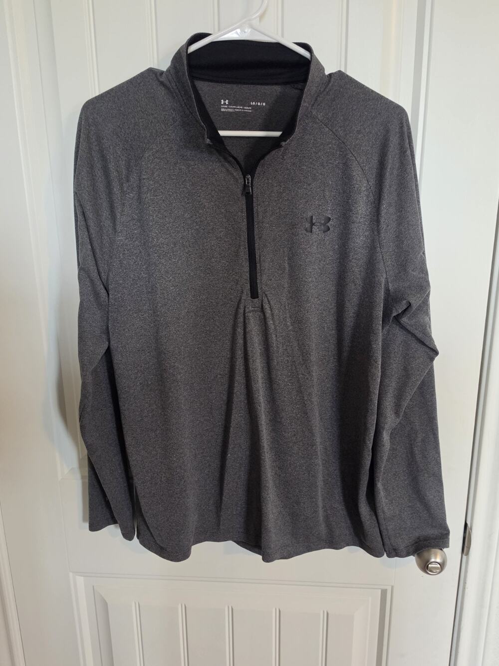 Under Armour Men's Large Loose Fit 1/4 Zip Pullover Gray Long Sleeve Athletic